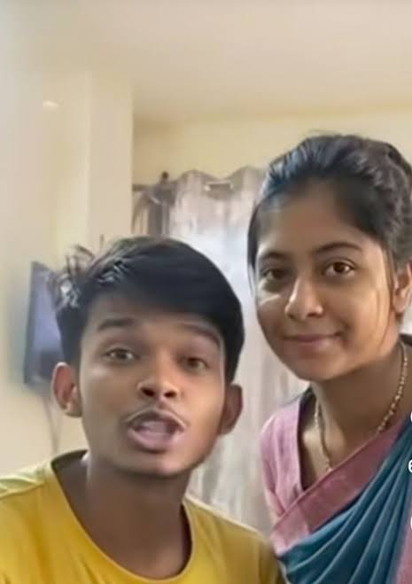 Instagram Couple New Viral Video , 19 Minutes 34 Sec Instagram Viral Video Download Link